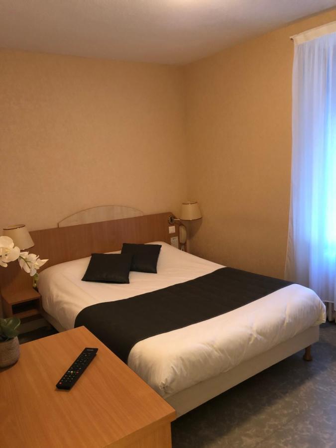 Le Lobreont Surzur Exterior foto